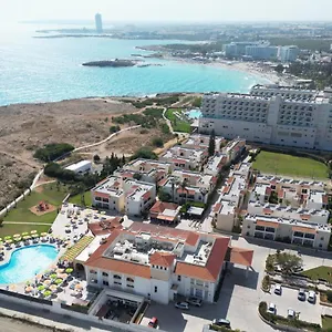 4* אתר נופש Aktea Village