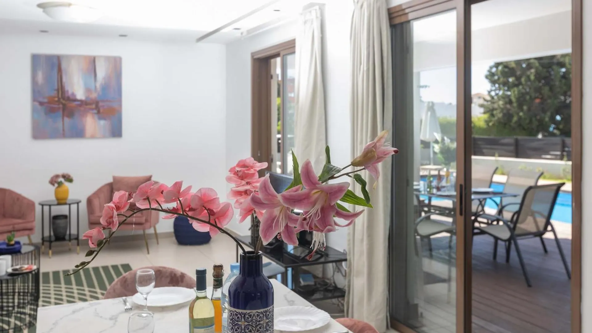 Napa Sunlight Villa #1 Айя-Напа Дом отдыха